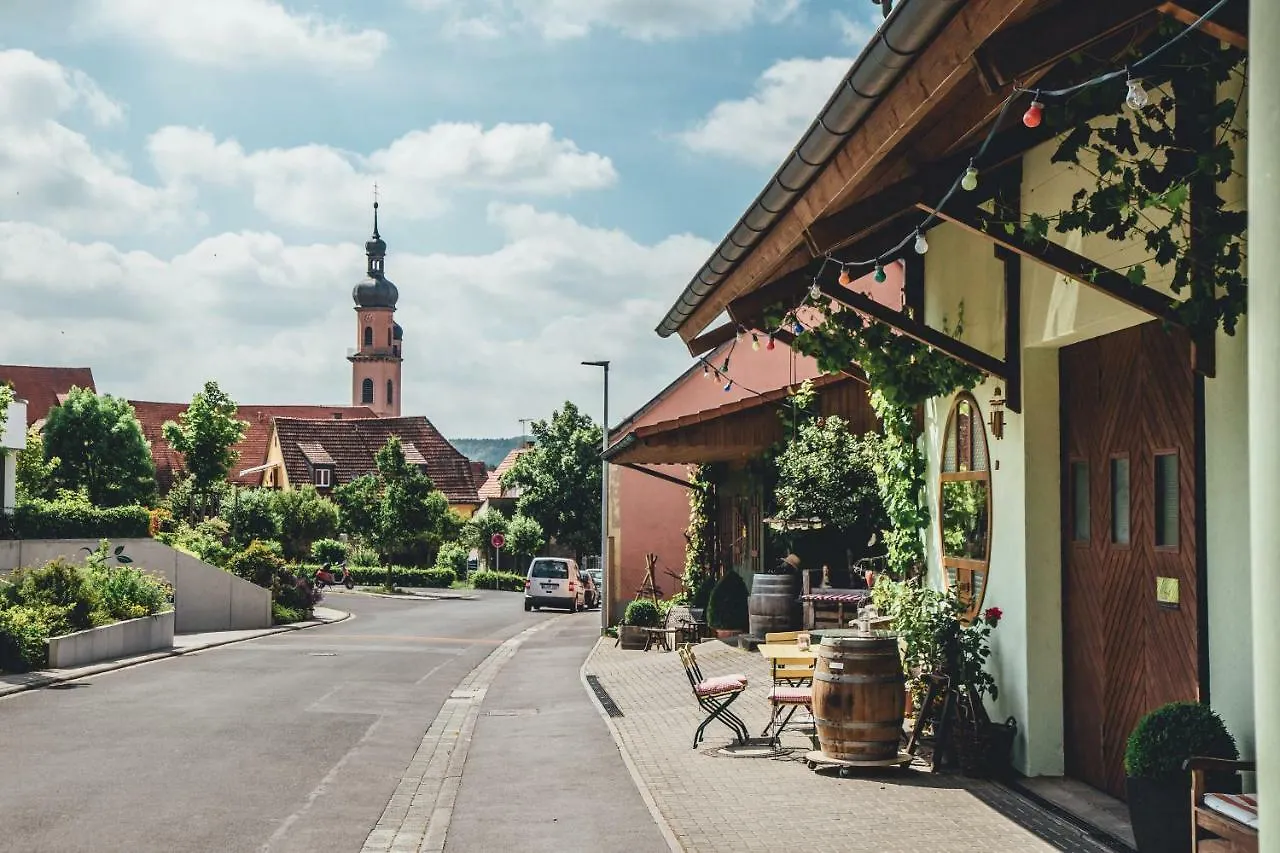 Weingut Leininger Ferienwohnungen Eibelstadt Apartment
